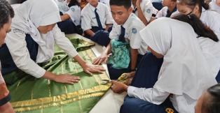 PEMBUATAN TANJAK PUCOK BAWANG LIME TIGE